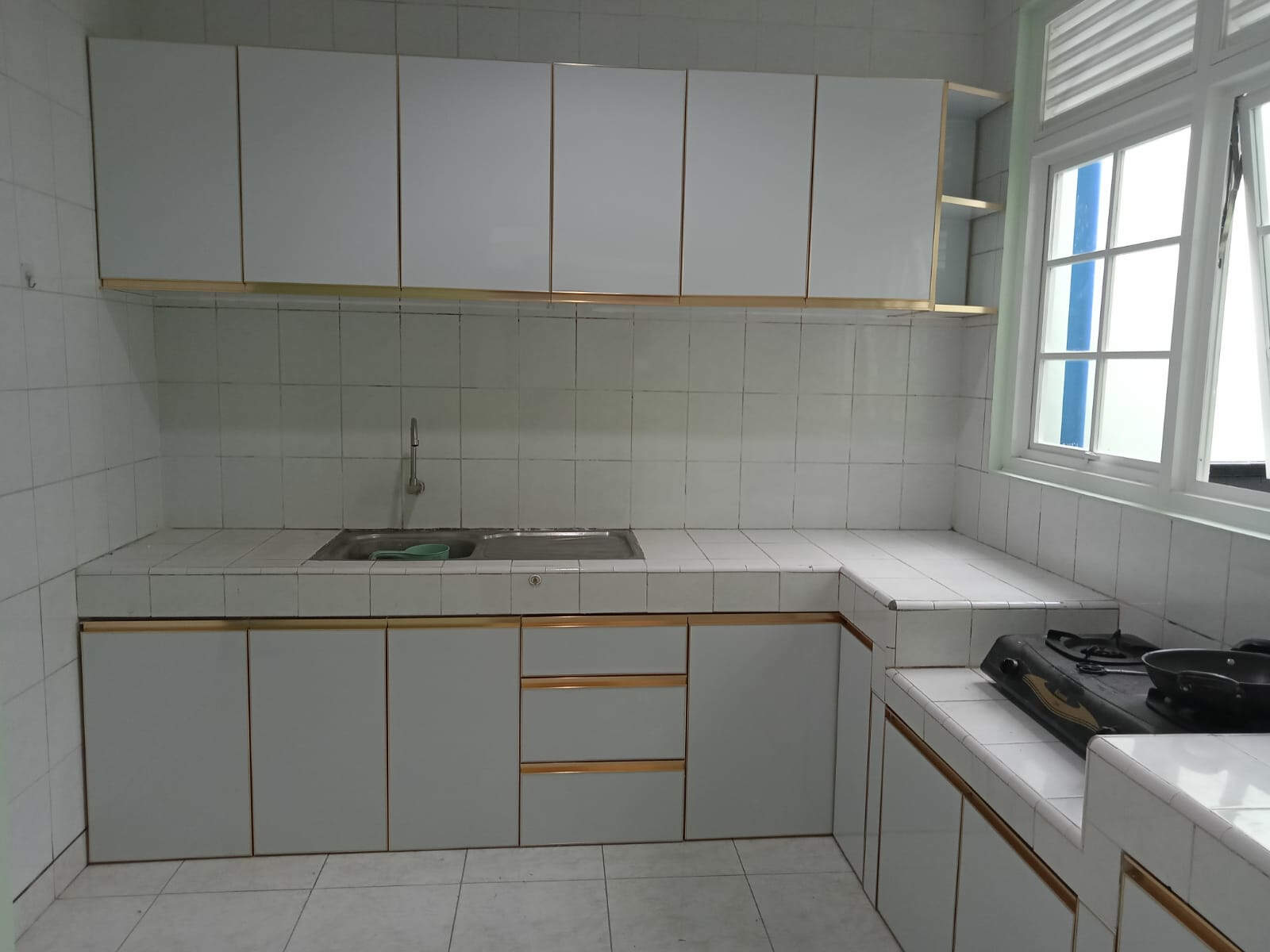 Pembuatan Kitchen Set Aluminium Jogja Mulai 1,7 Juta / Meter