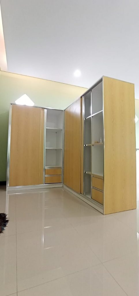 lemari aluminium ACP afgan interior Lemari / Kabinet berbahan aluminium / ACP custom