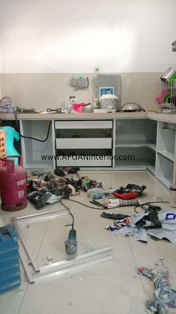 Pasang Kabinet Dapur ACP Muntilan